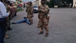 Ukrayna'da 10 saatlik rehine krizi sona erdi