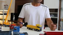 Bolu'da model araç koleksiyonu için dünyaları harcadı