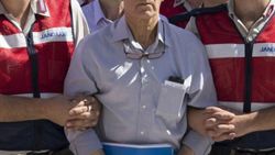 Akın Öztürk'ün emir astsubayına FETÖ'den 6 yıl 3 ay hapis