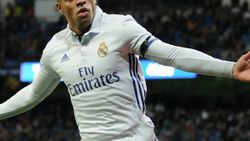 Real Madrid'li Mariano Diaz koronavirüse yakalandı