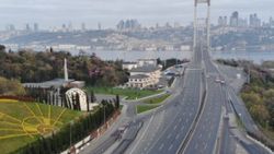 İstanbul'da bayramın ilk günü yollar boş kaldı