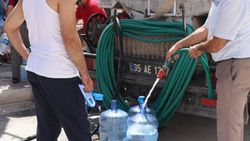 İzmirli bayram sabahına susuz uyandı