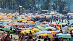 İzmir'de bayram tatili yoğunluğu