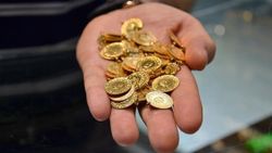 Altın sert geriledi: Gram 458 liraya düştü