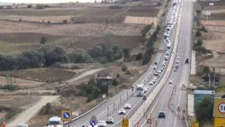 İstanbul Çanakkale yolunda görülmedik yoğunluk