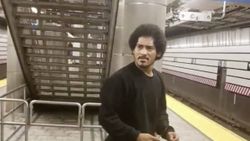 New York'taki metroda tecavüz girişimi