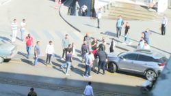 Erzurum'da kazaya karışan sürücülerin yumruklu kavgası