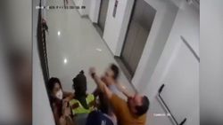 Kolombiya’da müzik sesinden rahatsız olan doktora saldırı