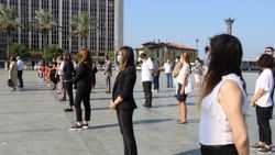 İzmir'de yeni eğitim öğretim yılı törenle başladı