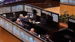 Borsa İstanbul, güne dünya borsalarının aksine yükselişle başladı