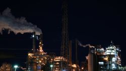 Brent ham petrol 41.57 dolar