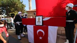 Şehit polis memuru Onur Küçük son yolculuğuna uğurlandı