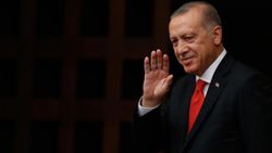 Cumhurbaşkanı Erdoğan camide cemaate seslendi