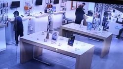 Batman’da anne, çocuğuna hırsızlık yaptırdı