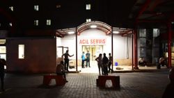 İzmir'de 'seni boşayacağım' diyen imam nikahlı eşini bıçakladı