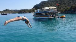 Ekim ayında Rus turistler Kekova’ya akın ediyor