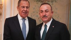 Mevlüt Çavuşoğlu, Rus mevkidaşı Lavrov ile görüştü