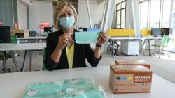 Maske takmayı cazip hale getirmek için mentollüsü üretildi