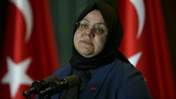 Zehra Zümrüt Selçuk: Nafaka süresinin 2 ya da 3 yıl olması tartışılabilir