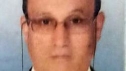 Antalya'da denizde çırpınan kızını kurtardı, kendisi boğuldu