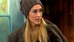 Zeynep Koçak, erkek takipçisinin müstehcen mesajını ifşa etti