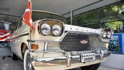 Türkiye'nin yerli otomobili Devrim’i, yeni yerinde 320 bin kişi ziyaret etti