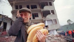 12 Kasım 1999 depremi kaç şiddetindeydi? Düzce depreminde kaç kişi öldü?