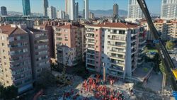 İzmir'deki depremde can kaybı 116'ya çıktı