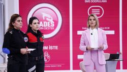 Esra Erol, kadına destek uygulaması olan KADES'i tanıttı