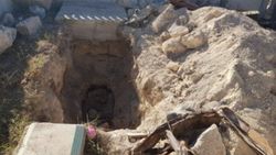 Kelbecer'i terk eden Ermeniler ölen akrabalarının cesetlerini de yanlarında götürdü
