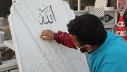 Konyalı mezar taşı ustasından dikkat çeken koronavirüs uyarısı