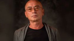 Mehmet Bilâl’in yeni romanı “Merhum Nasıl Bilirdi?” Karakarga Yayınları’ndan çıktı
