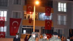 Kuzey Irak'ta şehit olan askerlerin aileleri, acı haberi aldı
