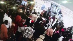 Esenyurt'ta şimdi de Afrikalıların pazar ayininde tedbirler hiçe sayıldı