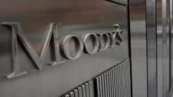 Moody's: Avrupa'daki kısıtlamalar ekonomide toparlanmayı yavaşlatacak