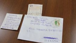 Isparta'da parası olmadan bindiği otobüsün şoförüne not ile borcunu gönderdi