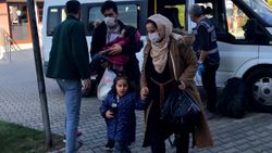 Fethiye'de inşaat halindeki binadan 35 göçmen çıktı