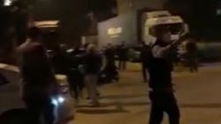Mersin'deki kazada yardıma gelenlere küfreden sürücü linçten kurtuldu