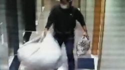 Kocaeli’de muhasebeci çalıştığı fabrikayı soyup, alem yaptı