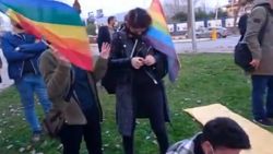 İzmir'deki LGBT üyelerinden Boğaziçi'ne destek