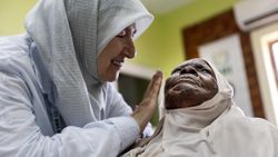 İHH'dan 14 bin kişiye katarakt ameliyatı