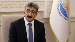 Van Valisi Mehmet Emin Bilmez, Berhan Şimşek’ten şikayetçi oldu