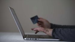 Türkiye, salgın zamanında online alışverişte ilerledi