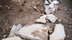 Bodrum'da hazine avcıları 3 bin 500 yıllık tarihi kenti talan etti