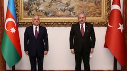 TBMM Başkanı Şentop, Azerbaycan Başbakanı Esedov’u Meclis’te misafir etti