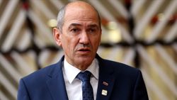 Slovenya Başbakanı’ndan Kur'an-ı Kerim'e yönelik tepki çeken paylaşım