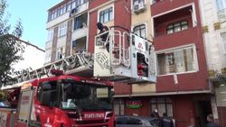 Sultangazi'de haber alınamayan kadın evinde felçli bulundu