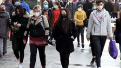 Vaka sayılarının arttığı Kayseri'de caddelerde yoğunluk