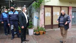 Adana'da zabıta gizemli yumurtaların peşinde
