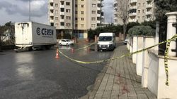 Ümraniye’de sokak ortasında silahlı saldırı
